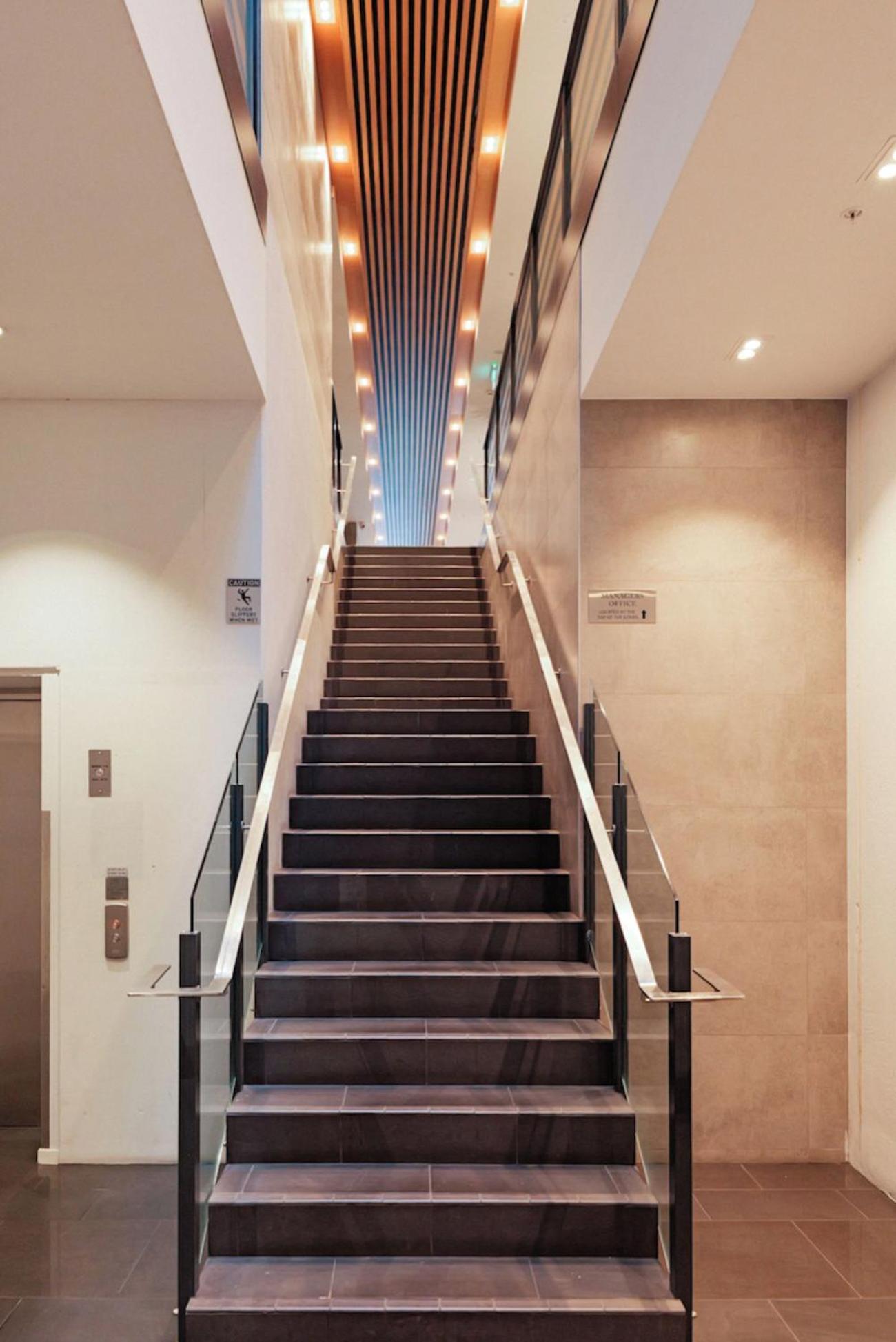Skytower And City View 2 Bedroom Apartment On High Floor Auckland Exterior photo